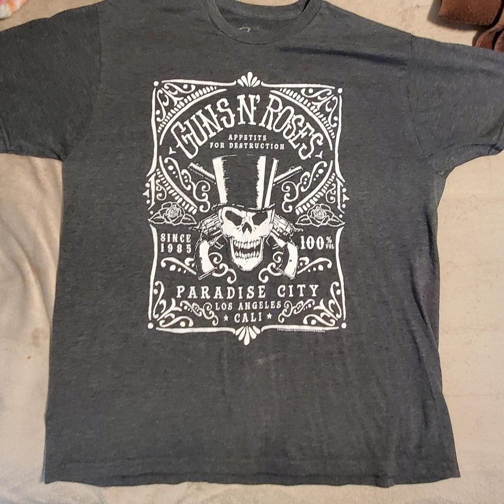 Guns N Roses Appetite for Destruction T-Shirt P2P 23 inches.